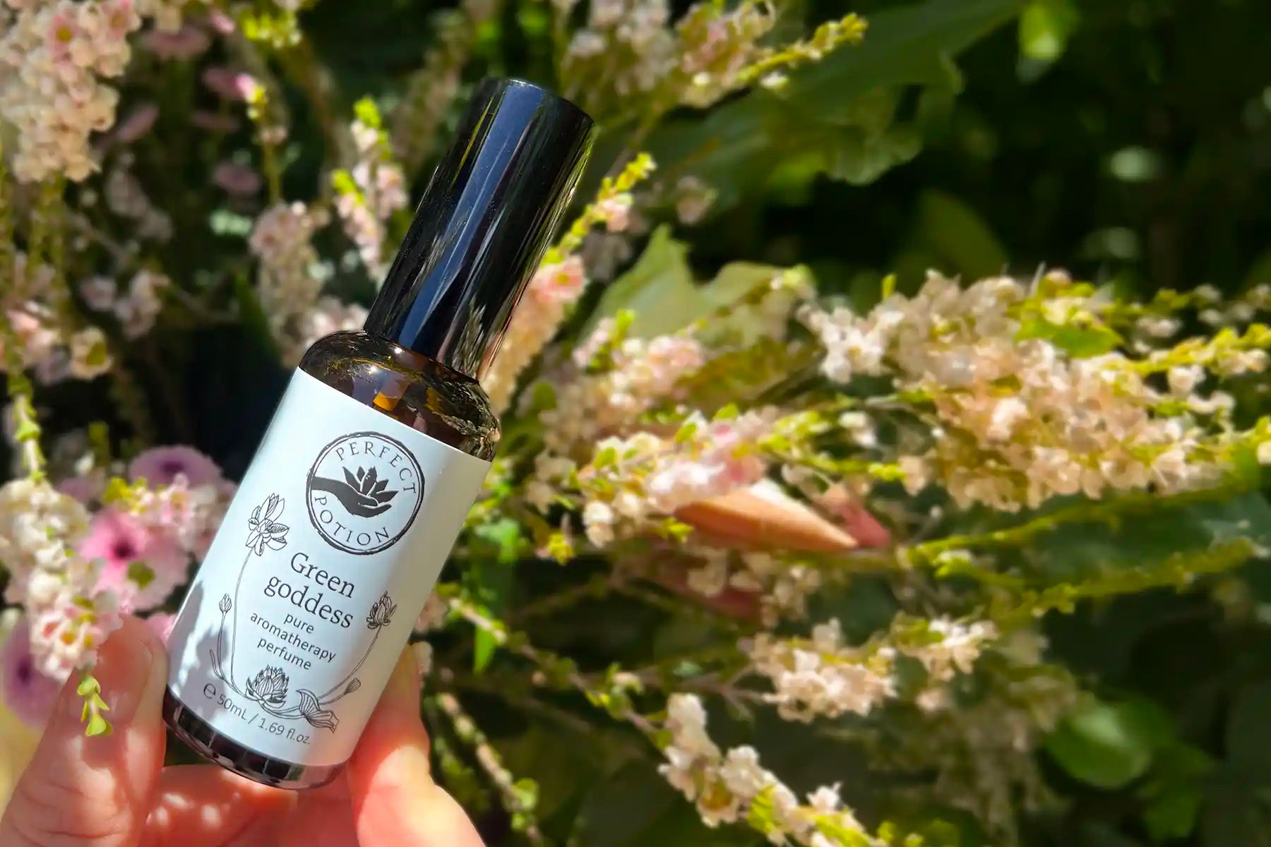 Why Use Natural Perfumes?